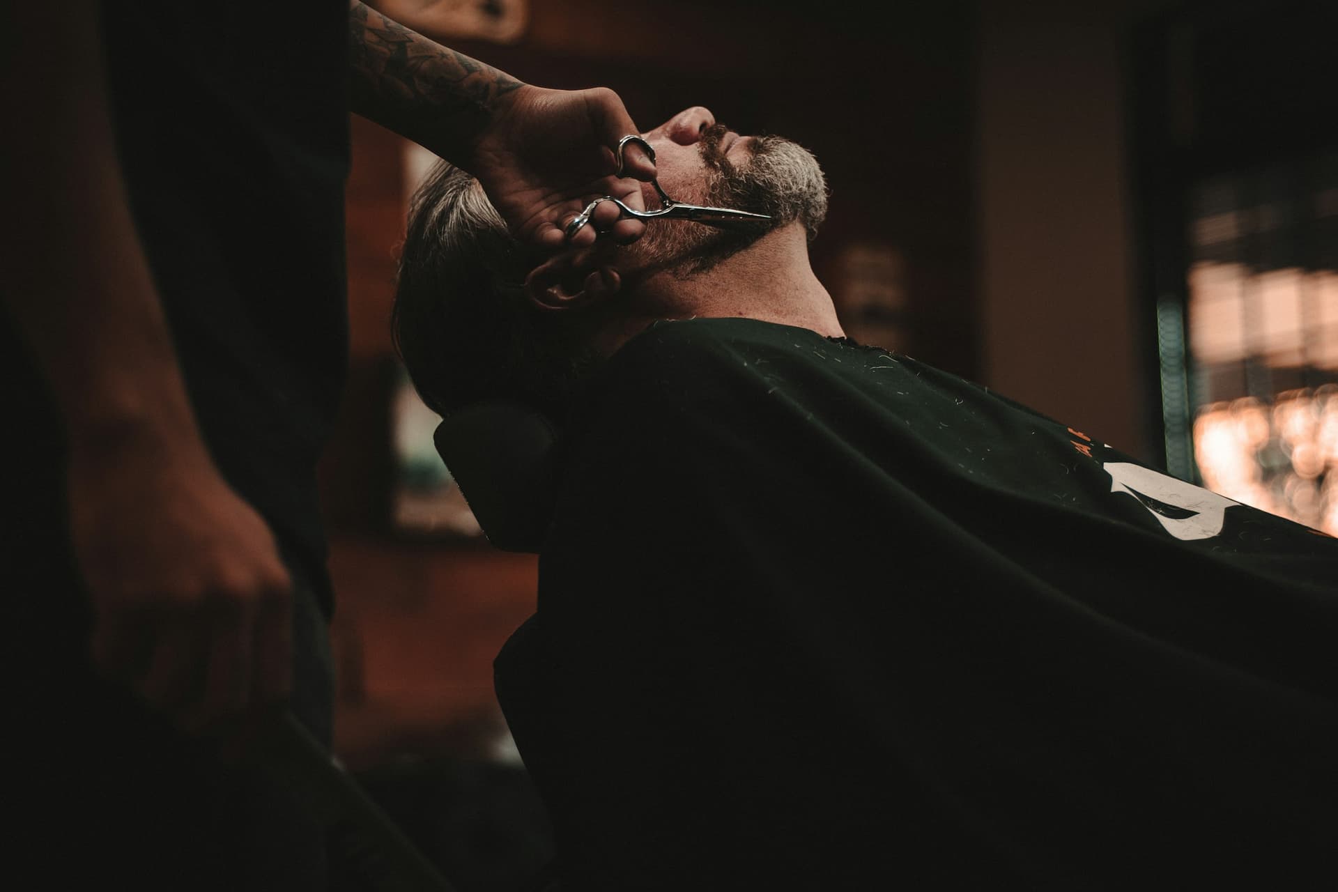 Client receiving lineup and beard trim